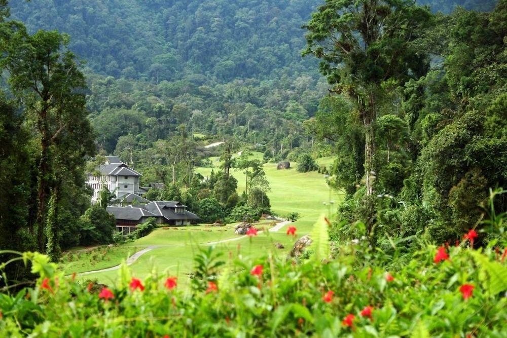 Borneo Highlands Resort Padawan Exterior photo